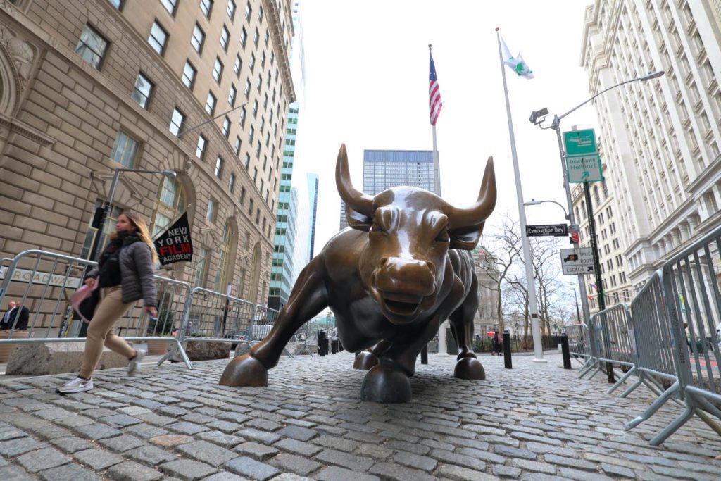 De geschiedenis zegt dat aandelen er bullish uitzien na een belangrijke eerste jaarhelft: Morning Brief