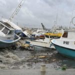 Orkaan Beryl trekt richting Jamaica als een recordstorm van categorie 5, nadat hij de Caribische eilanden in puin heeft achtergelaten